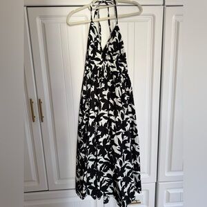 Forever 21 Black and White Floral Halter Maxi Dress